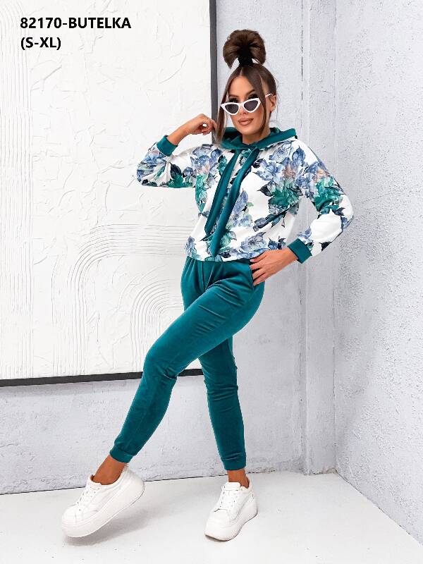 Komplet damskie (Polska produkt) Roz S-XL Paczka 5 szt /1 Kolor